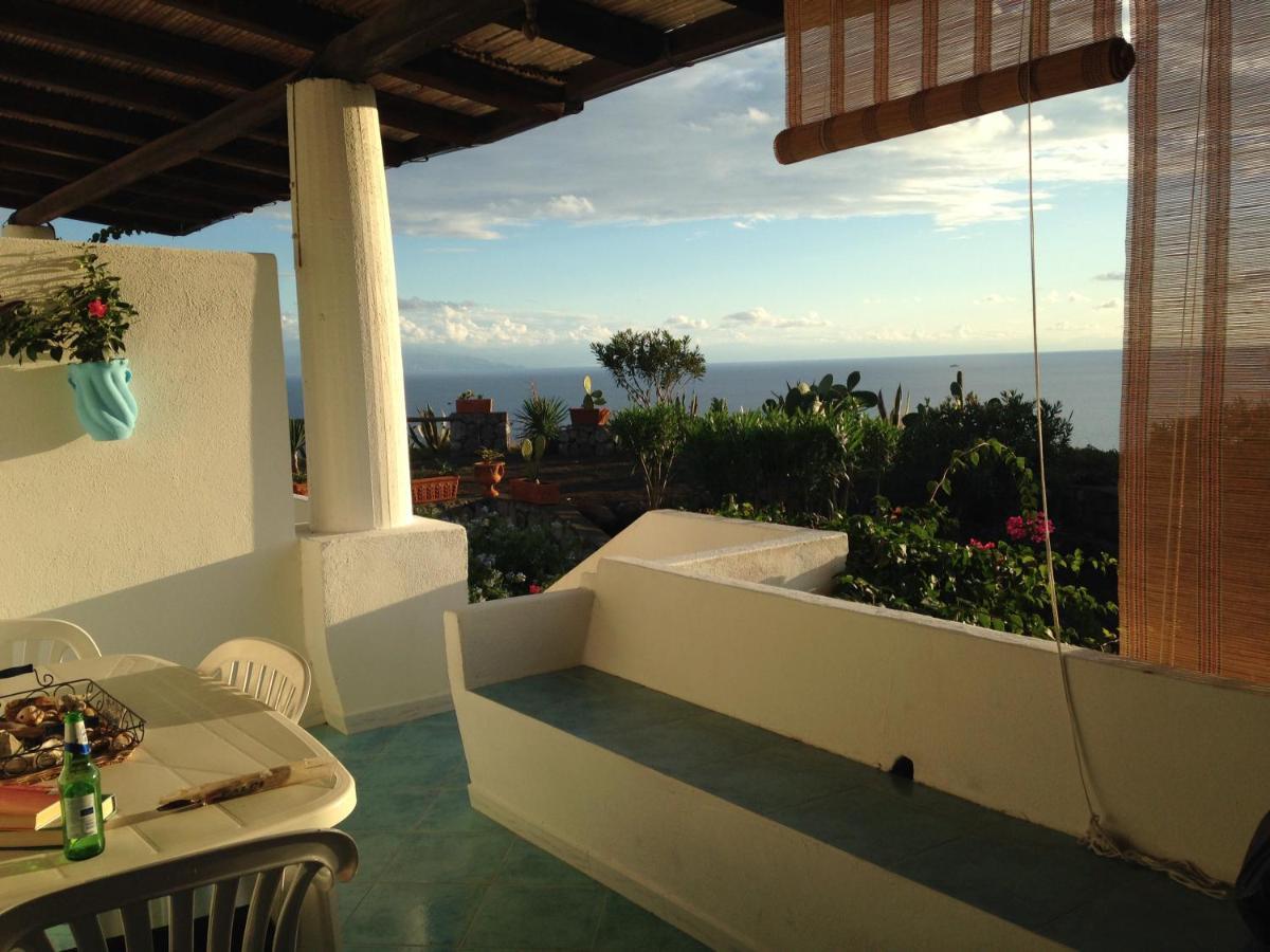 Villa Alle Eolie Nello Splendido Villaggio Lentia Vulcano  Dış mekan fotoğraf